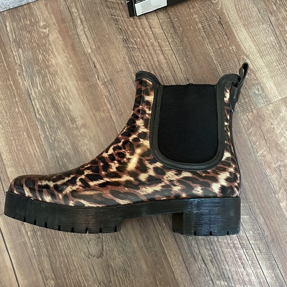 Jeffery Campbell Leopard Rain Boots!! - Picture 4 of 6